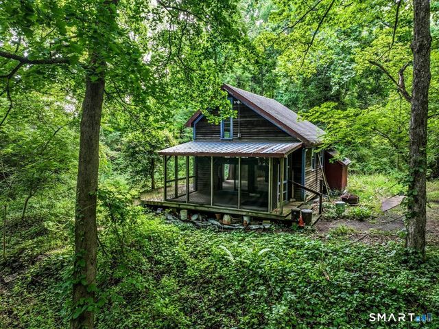 36 Paper Mill Road, New Milford, CT 06776