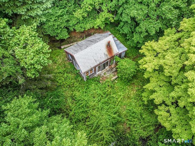 36 Paper Mill Road, New Milford, CT 06776