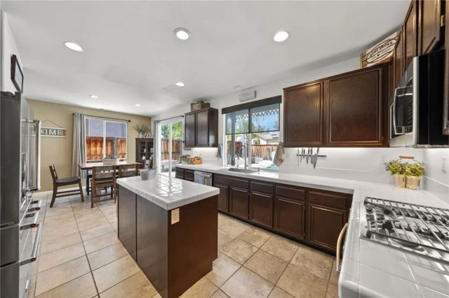 32546 Lost Rd., Lake Elsinore, CA 92532