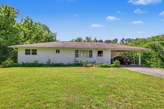 63 Fort Butler Street, Murphy, NC 28906