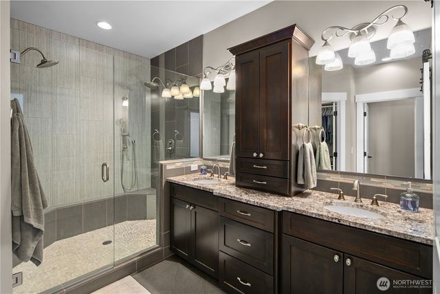 850 Autumn Crest Drive, Wenatchee, WA 98801