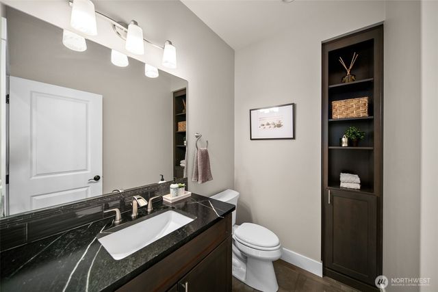 850 Autumn Crest Drive, Wenatchee, WA 98801