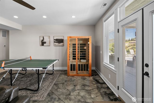 850 Autumn Crest Drive, Wenatchee, WA 98801