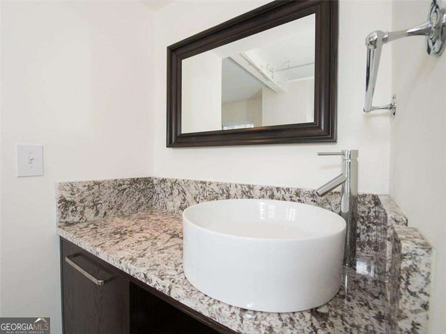 199 14TH Street NE 205, Atlanta, GA 30309