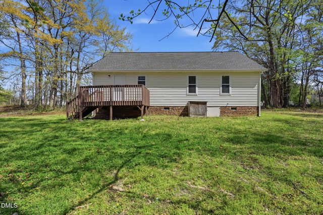 104 S Woodstone Drive, Archer Lodge, NC 27527