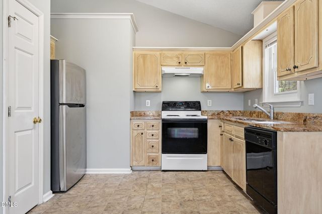 104 S Woodstone Drive, Archer Lodge, NC 27527