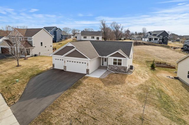 1290 Knight Lane, Watertown, MN 55388