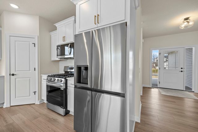 1290 Knight Lane, Watertown, MN 55388