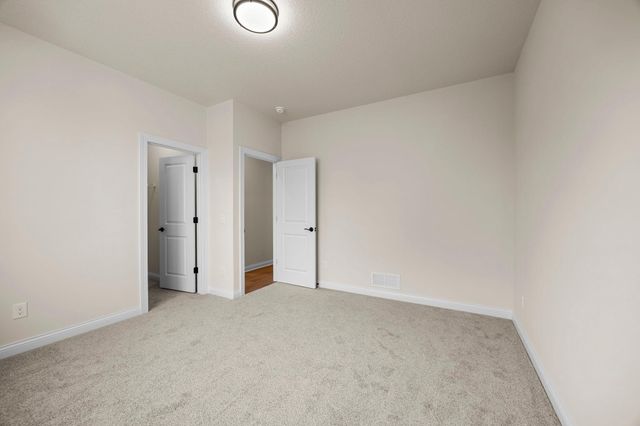 1290 Knight Lane, Watertown, MN 55388