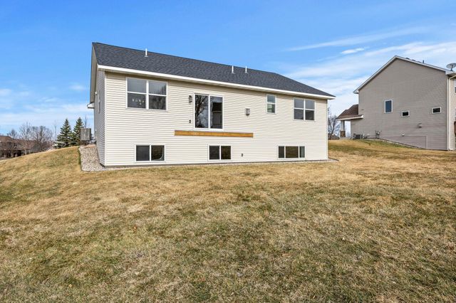 1290 Knight Lane, Watertown, MN 55388