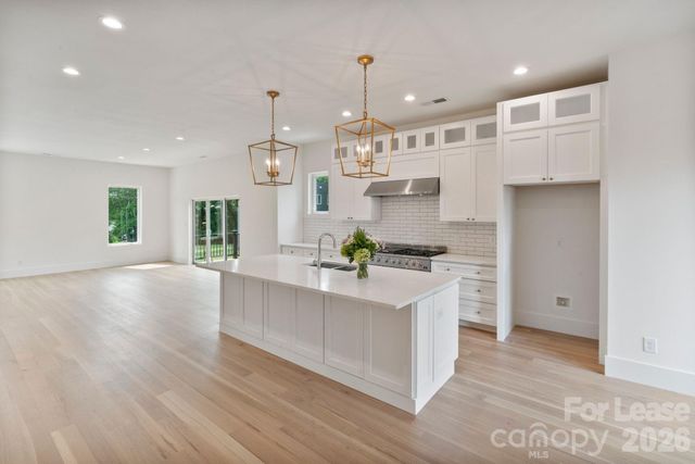 129 French Street A, Charlotte, NC 28216