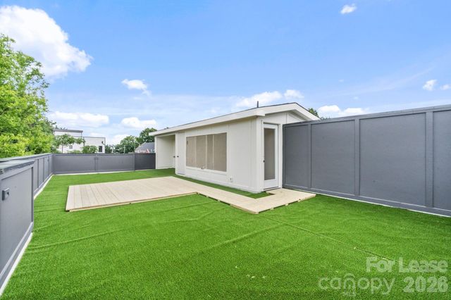 129 French Street A, Charlotte, NC 28216