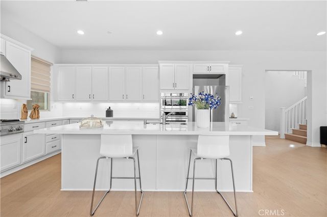 125 Lovelace, Irvine, CA 92620