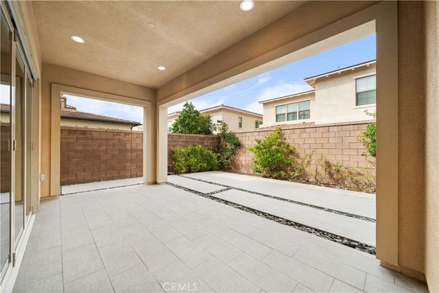 125 Lovelace, Irvine, CA 92620