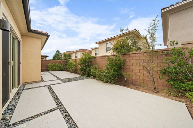 125 Lovelace, Irvine, CA 92620