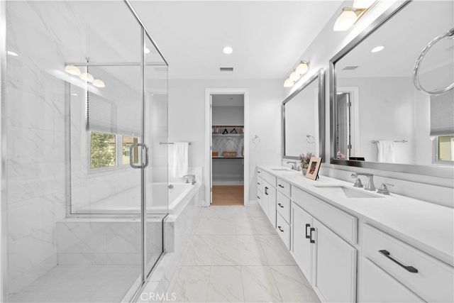 125 Lovelace, Irvine, CA 92620