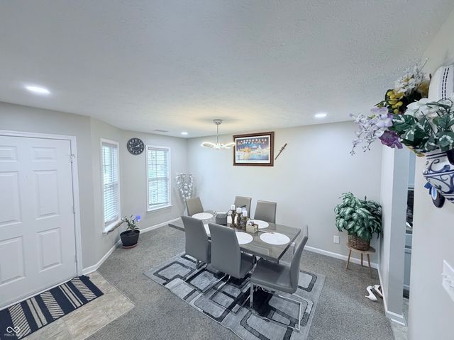 2354 Blackthorn Drive, Franklin, IN 46131