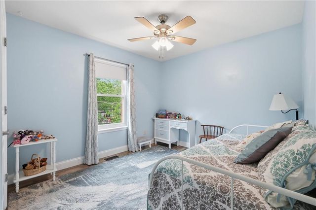 212 SE Cromwell Road, Blue Springs, MO 64014