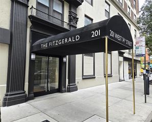201 W 74 Street 9F, New York (manhattan), NY 10023