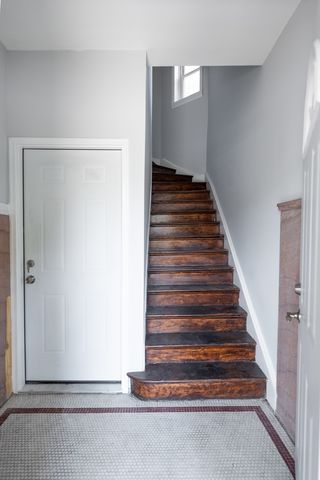 6510 S Vernon Avenue, Chicago, IL 60637