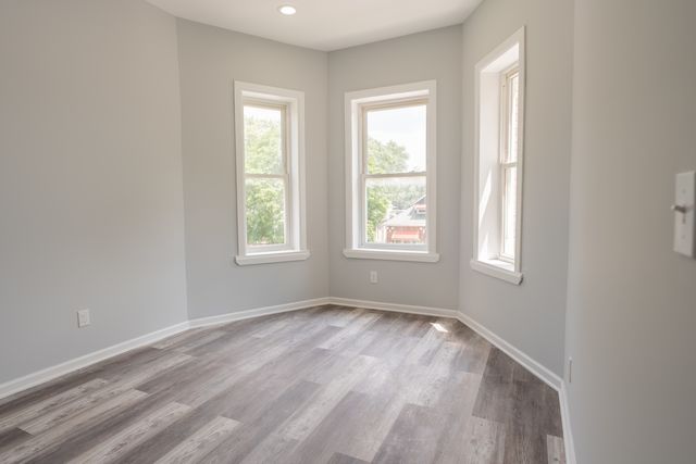 6510 S Vernon Avenue, Chicago, IL 60637