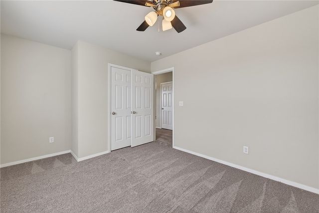 1075 Nighthawk Lane, Fayetteville, AR 72701