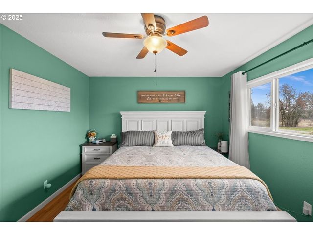 39449 Nw WILKESBORO Rd, Banks, OR 97106