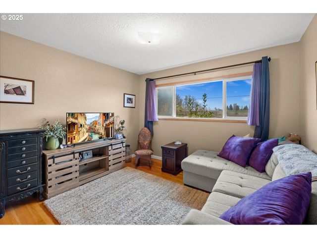 39449 Nw WILKESBORO Rd, Banks, OR 97106