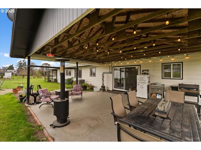 39449 Nw WILKESBORO Rd, Banks, OR 97106