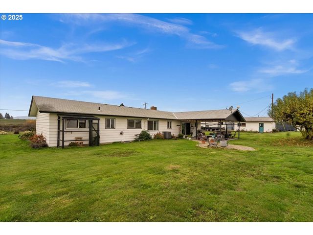 39449 Nw WILKESBORO Rd, Banks, OR 97106