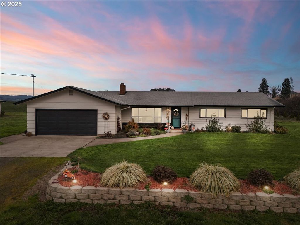 39449 Nw WILKESBORO Rd, Banks, OR 97106