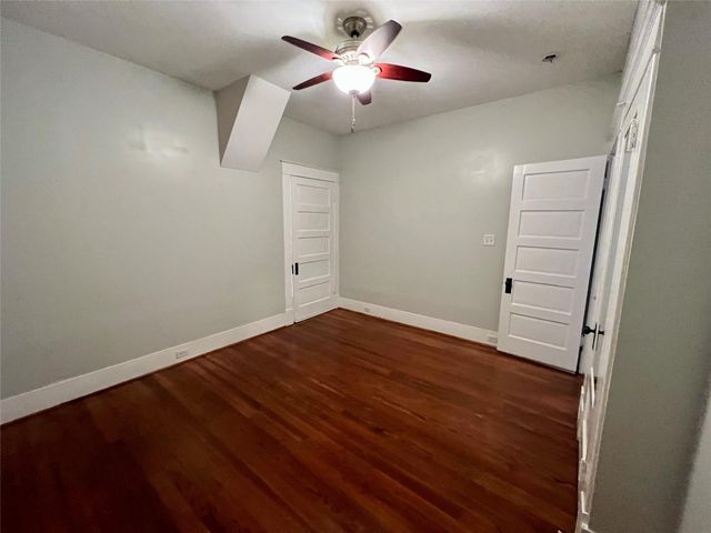 801 University Boulevard, Galveston, TX 77550