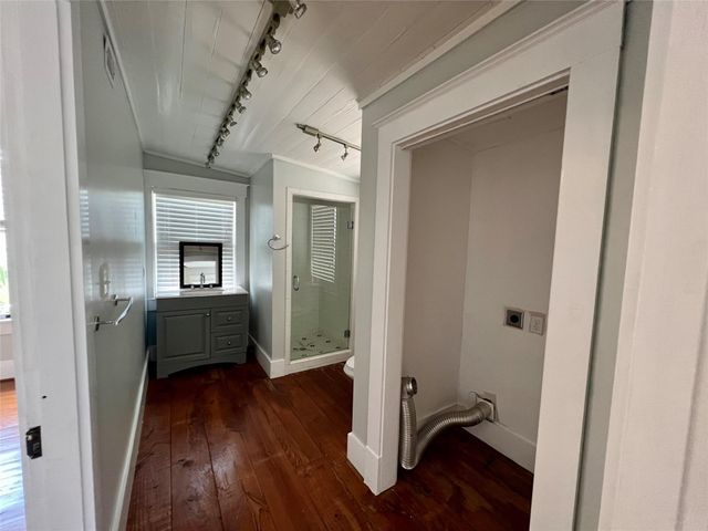 801 University Boulevard, Galveston, TX 77550