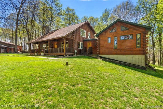 51323 County Road 215 Road, Lawrence Township, MI 49064