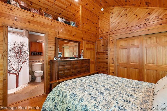 51323 County Road 215 Road, Lawrence Township, MI 49064