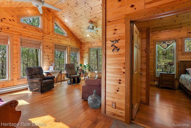 51323 County Road 215 Road, Lawrence Township, MI 49064