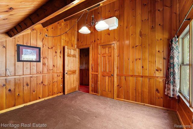 51323 County Road 215 Road, Lawrence Township, MI 49064