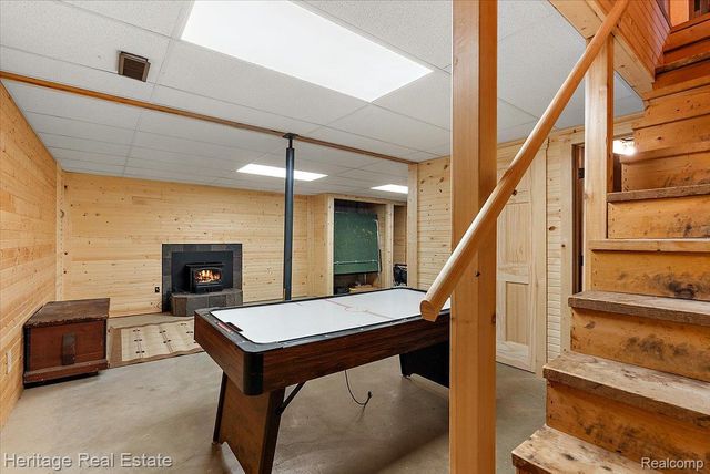 51323 County Road 215 Road, Lawrence Township, MI 49064