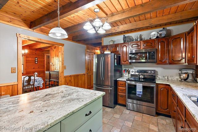 51323 County Road 215 Road, Lawrence Township, MI 49064