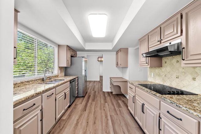 6603 Whitemarsh Valley WALK, Austin, TX 78746