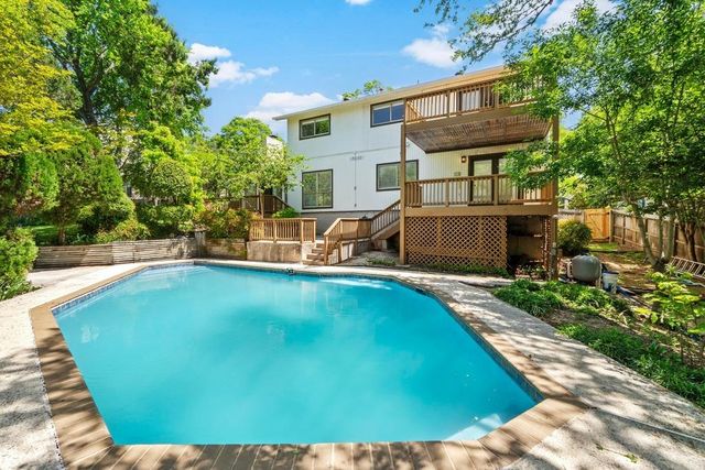 6603 Whitemarsh Valley WALK, Austin, TX 78746