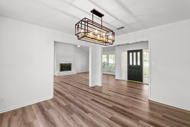 6603 Whitemarsh Valley WALK, Austin, TX 78746