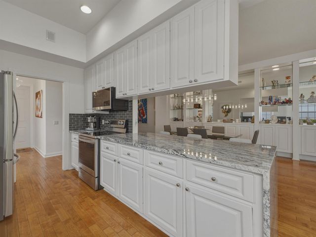 2036 Valencia Drive, Delray Beach, FL 33445