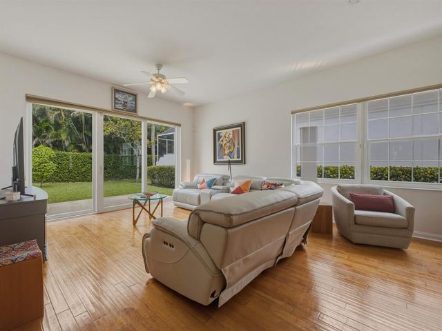 2036 Valencia Drive, Delray Beach, FL 33445