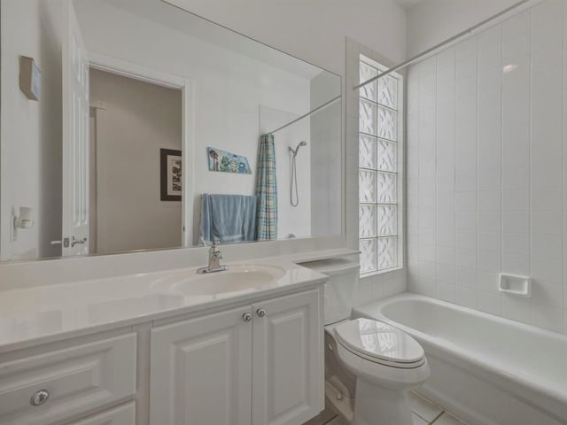 2036 Valencia Drive, Delray Beach, FL 33445