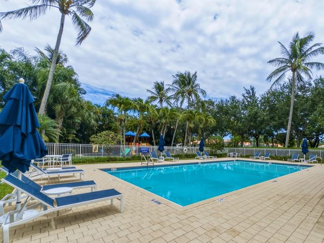 2036 Valencia Drive, Delray Beach, FL 33445