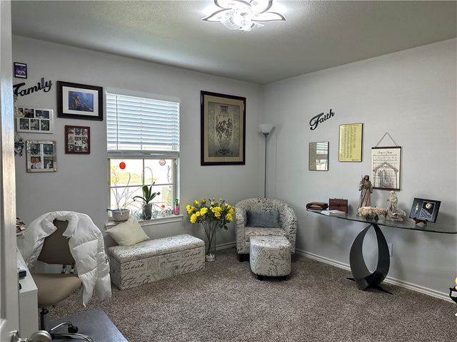 1813 Secretariat Dr, Corpus Christi, TX 78417