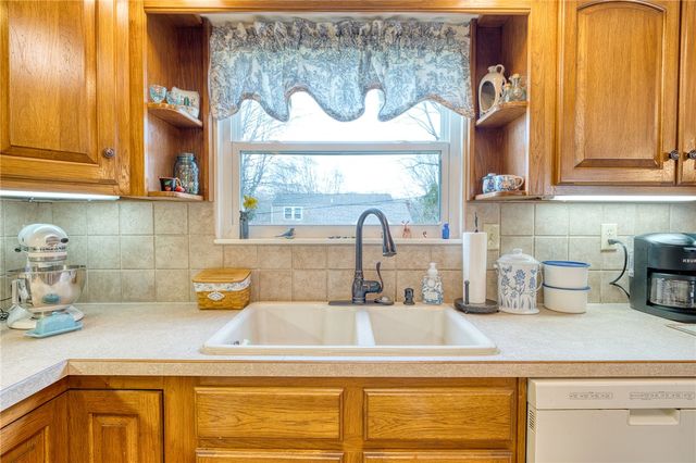 1138 Neeld Drive, Xenia Twp, OH 45385