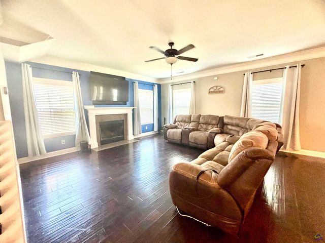 426 Post Oak Way, Warner Robins, GA 31088
