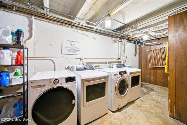 2454 Glenmary Ave 13, Louisville, KY 40204